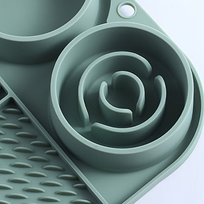 A Silicone Slow Feeder, a Multifunctional Slow Bowl for And Water, Portable Non-Slip Bowls for Cats And Dogs